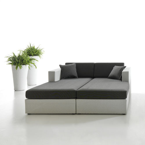 Contemporary daybed - BAHIA - Dolcefarniente by DFN srl - resin wicker / garden