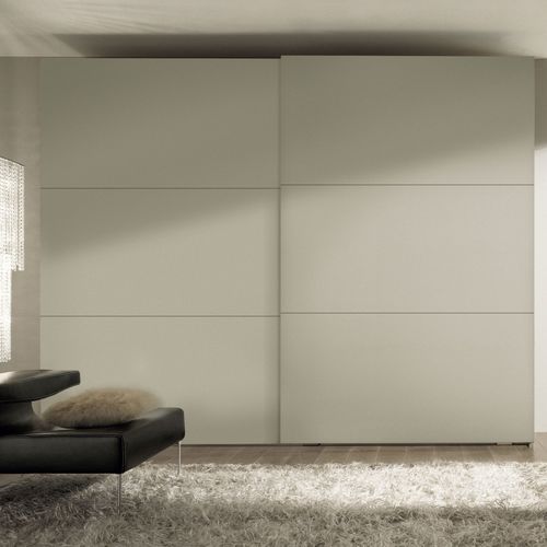 Contemporary wardrobe - Falegnami - lacquered wood / sliding door