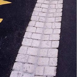 Double-slope drainage channel - GCAP C - Girpav - paved / stone / for public spaces