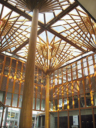 Framing wooden truss - PARAPLUES - HESS TIMBER - commercial