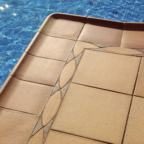 Ceramic swimming pool coping - MEDITERR&Aacute;NEO NATURAL - TERRAKLINKER - GRES DE BREDA - non-slip