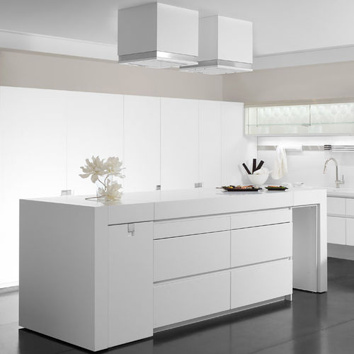 Contemporary kitchen - ESSENTIAL QUADRA  - TONCELLI - wood veneer / Corian® / island