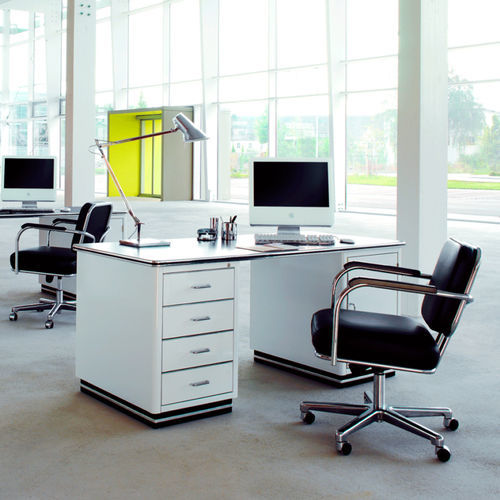 Free-standing desk - TB 228 - Müller - contemporary / linoleum / straight