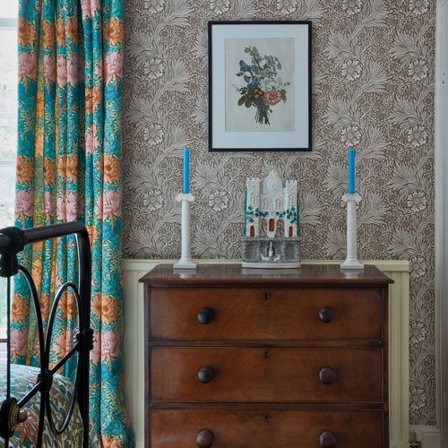 Traditional wallpaper - MARIGOLD  - MORRIS & Co. - floral / nature pattern / fabric look