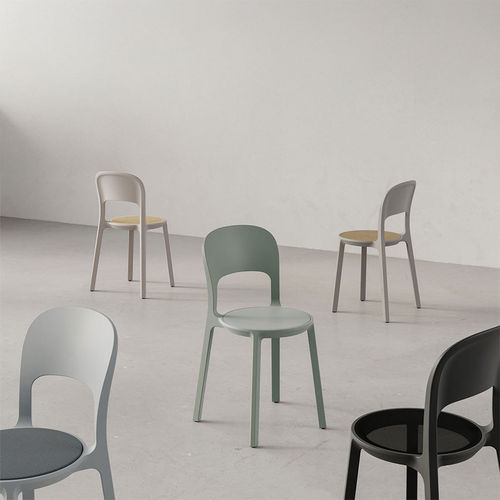 Contemporary visitor chair - NOOVO - Bene GmbH - indoor / fabric / leather