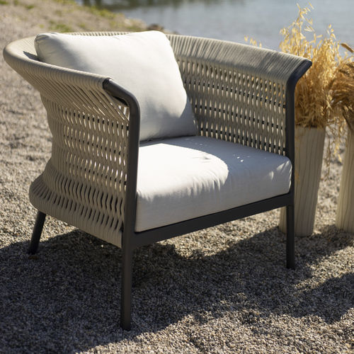 Contemporary armchair - FLY  - DRIGANI SRL - fabric / foam / aluminum