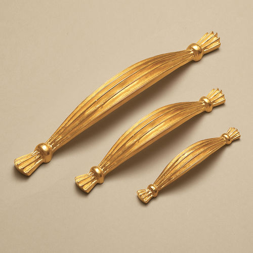 Door pull handle - PLEATS - Objet Insolite - bronze / contemporary / home