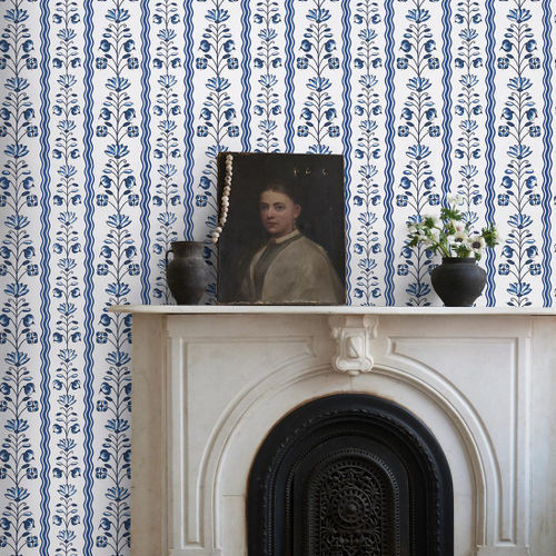 Interior wall-covering - DELFT WAVES  - F. SCHUMACHER & CO. - linen / hand-painted / fabric look