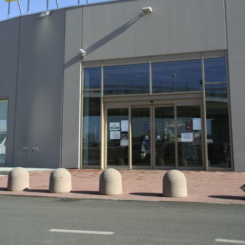 Security bollard - C - Calzolari - parking prevention / engineered stone / high-resistance