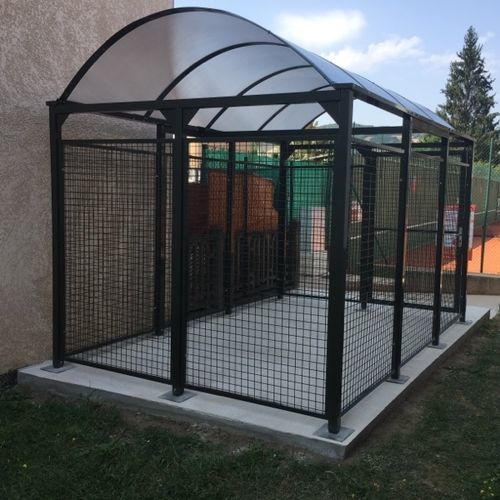 Secure cycle shelter - Vision - ALOES RED - polycarbonate canopy / for public space / for urban areas