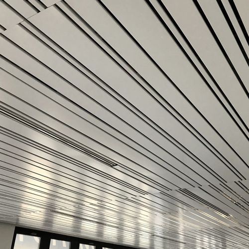 Aluminum suspended ceiling - S MULTILINE - Atena spa - steel / strip / indoor