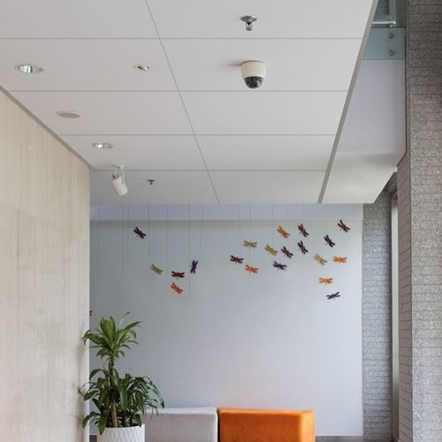 Aluminum suspended ceiling - ENIGMA SYNCRO CROSSING - Atena spa - steel / panel / for office