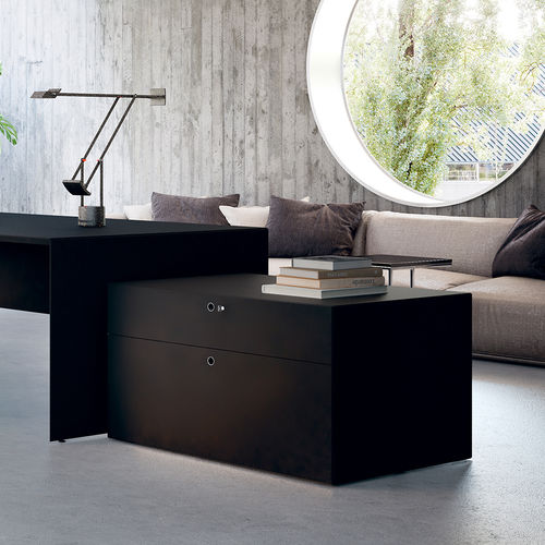 Low filing cabinet - QUARANTA5 - Fantoni - laminate / wooden / with hinged door