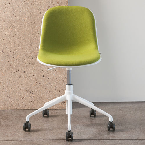 Contemporary conference chair - M&Aacute;NI - Fantoni - indoor / fabric / wooden