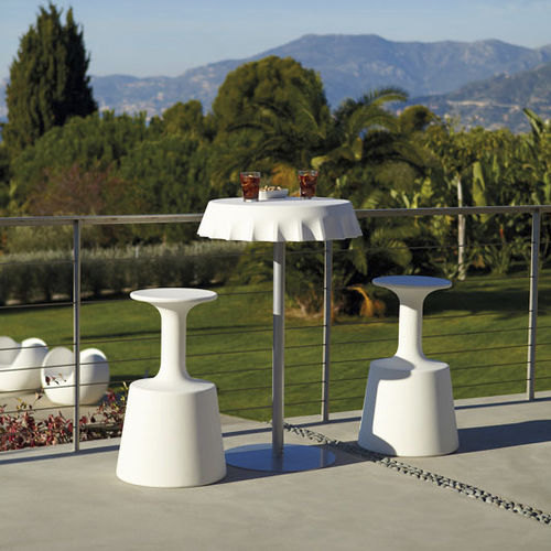 Original design bar stool - DRINK - SLIDE - polyethylene / with footrest / commercial