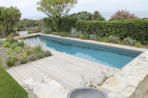 Outdoor swimming pool - BIARRITZ 64 - PISCINES CARRE BLEU - in-ground / ceramic / mosaic