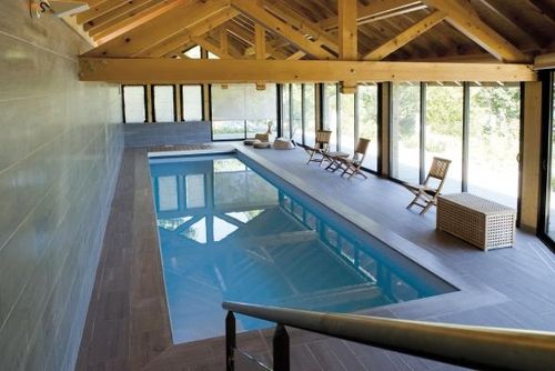 Indoor swimming pool - GRENOBLE - PISCINES CARRE BLEU - in-ground / concrete