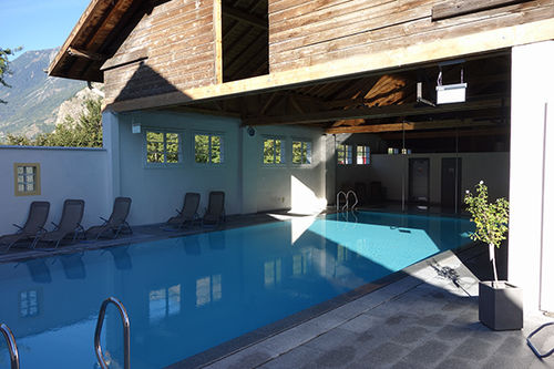 Outdoor swimming pool - SUISSE - PISCINES CARRE BLEU - indoor / in-ground / concrete