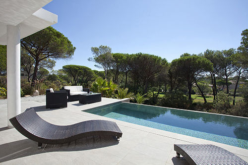 Overflow swimming pool - DRAGUIGNAN 1 - PISCINES CARRE BLEU - outdoor / in-ground / concrete