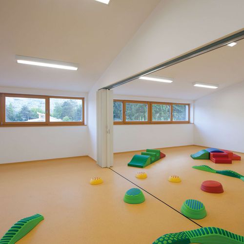 Surface-mounted light fixture - 216 - Intra Lighting d.o.o. - fluorescent / linear / square