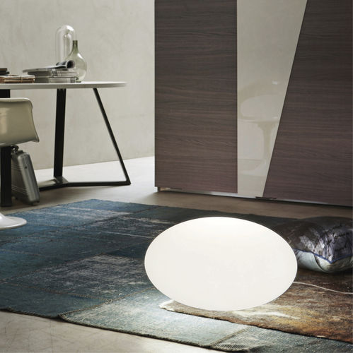 Floor lamp - OH! SMASH_FL - LINEA LIGHT GROUP - polyethylene / contemporary / corded