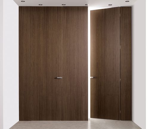 Interior door - INFINITY - GHIZZI & BENATTI - wooden / swing / without glazing