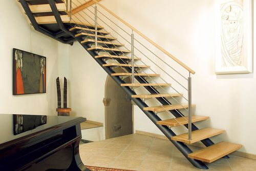 Quarter-turn staircase - G 214 - METALL CONCEPT - wooden step / metal frame / home