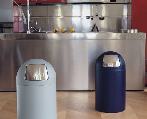 Kitchen trash can - OCTOPUSH  - GRAEPEL ITALIANA - stainless steel / hooded / contemporary