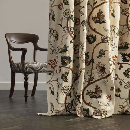 Curtain fabric - BORDADO HAMPTON  - Zoffany - for roller blinds / animal motif / floral pattern