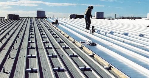 Ribbed sheet metal - REROOF AND RETROFIT - BlueScope Steel - steel / self-supporting