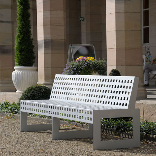 Contemporary public bench - CHALIDOR 300 - BENKERT BÄNKE - in lacquered stainless steel / with backrest / without armrests