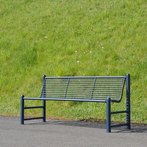 contemporary public bench - BENKERT BÄNKE