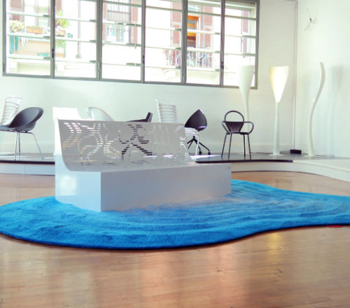Industrial design garden bench - SINOUS - LAB23 - galvanised steel / sheet steel / with backrest