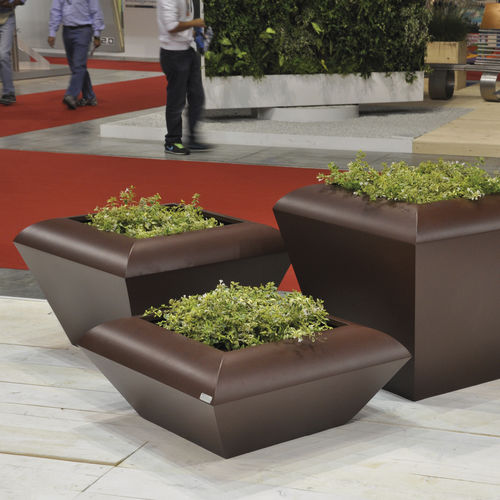 Galvanised steel planter - AL AIN 2 - LAB23 - contemporary / for public space / outdoor