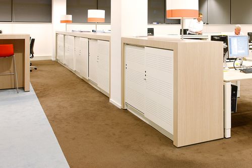 Low filing cabinet - SDK - Gispen - metal / with sliding door / contemporary
