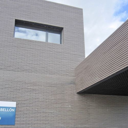 Ventilated facade brick - FRONTISS Escorial - La Paloma Cerámicas - hollow / gray