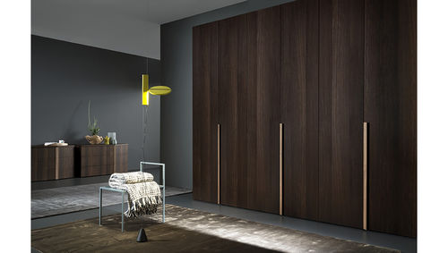 Contemporary wardrobe - SEGNO - Rossetto Armobil - oak / walnut / with swing doors