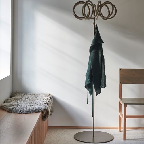 Floor coat rack VISP Blå Station contemporary / painted steel / black