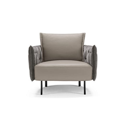 Contemporary armchair - Muzzle - maxdivani - velvet / leather / wooden