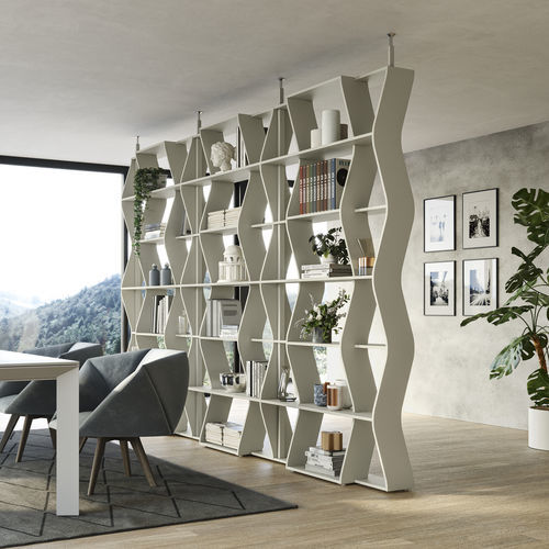 Free-standing bookcase - SWING - Doimo Salotti - modular / floor-to-ceiling / contemporary