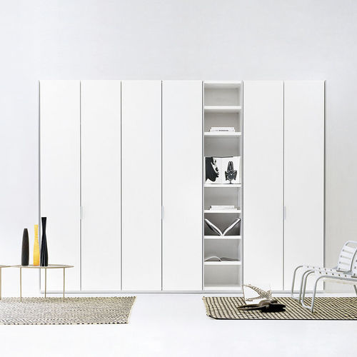 Built-in wardrobe - ATLANTE CLIP - Emmebi Industria Mobili - contemporary / lacquered wood / oak