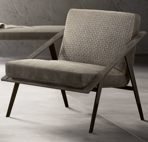 Contemporary armchair - EVELYN - Gamma Arredamenti International - leather / metal