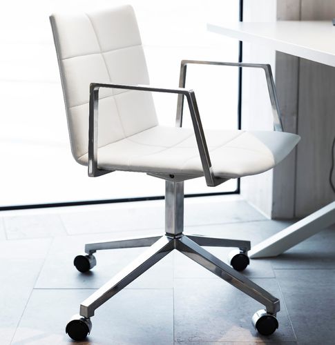 Contemporary visitor chair - ARCHAL - Lammhults Möbel AB - indoor / fabric / leather