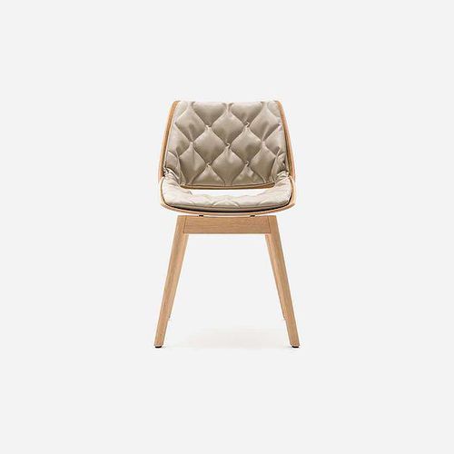Contemporary chair - 650  - Rolf Benz Ag & KG - indoor / leather / oak