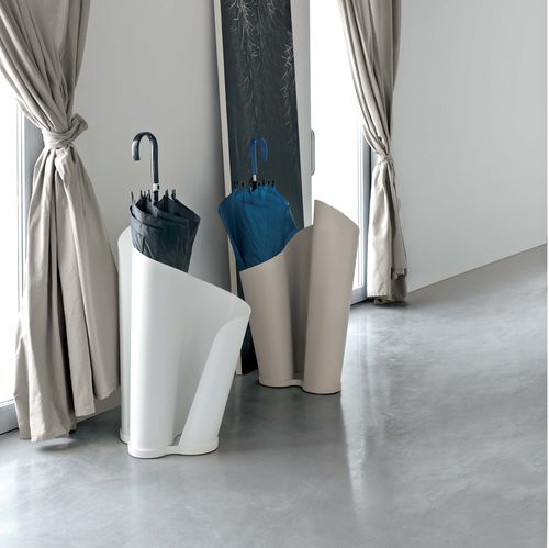 Painted metal umbrella stand - NARCISO - Tonin Casa