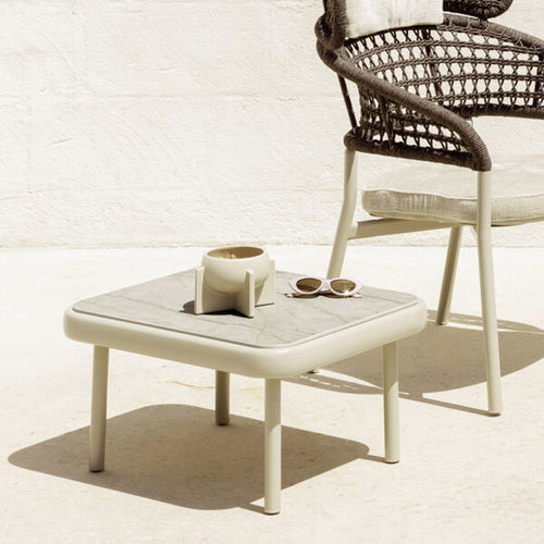 Minimalist design coffee table - PLINTO - Varaschin - thermo-lacquered aluminum / aluminum base / rectangular