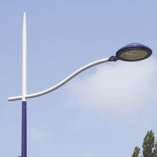 Urban lamp post - ILOA - Valmont France - contemporary / aluminum / steel