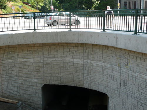 Retaining wall form liner - ENGADIN - RECKLI GmbH - imitation brick / stamped concrete