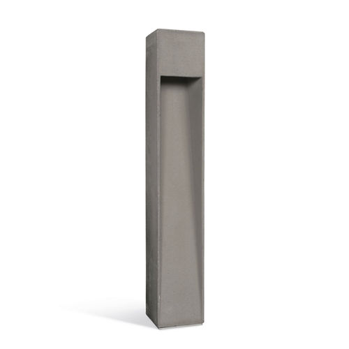 Home bollard light - STICK - Platek s.r.l. - for public spaces / contemporary / concrete