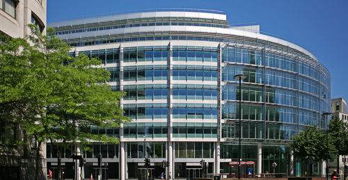 Glass ventilated facade - CHEAPSIDE - Permasteelisa - stainless steel / stone